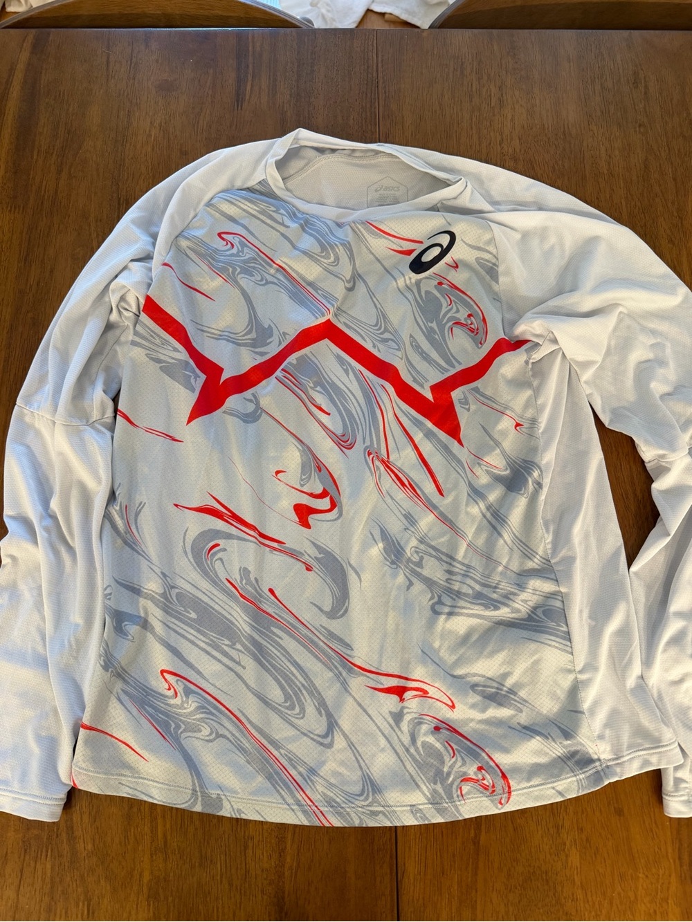 ASICS White Athletic Long Sleeve Top with Gray Marble and Red Accent